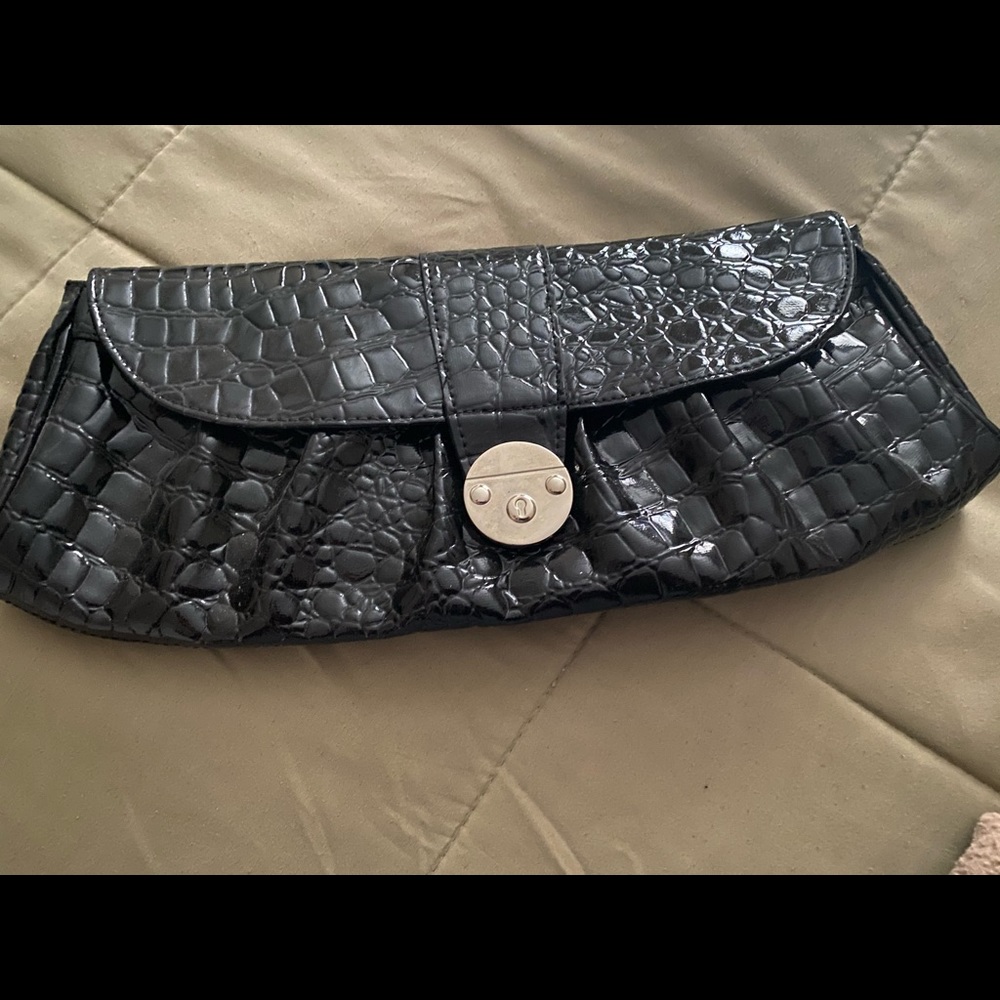 Black Clutch